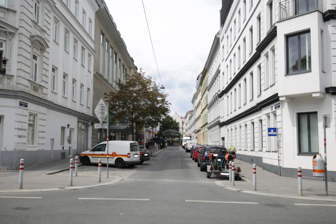 Vienna Gold Apartments - Contactless Check In Екстериор снимка