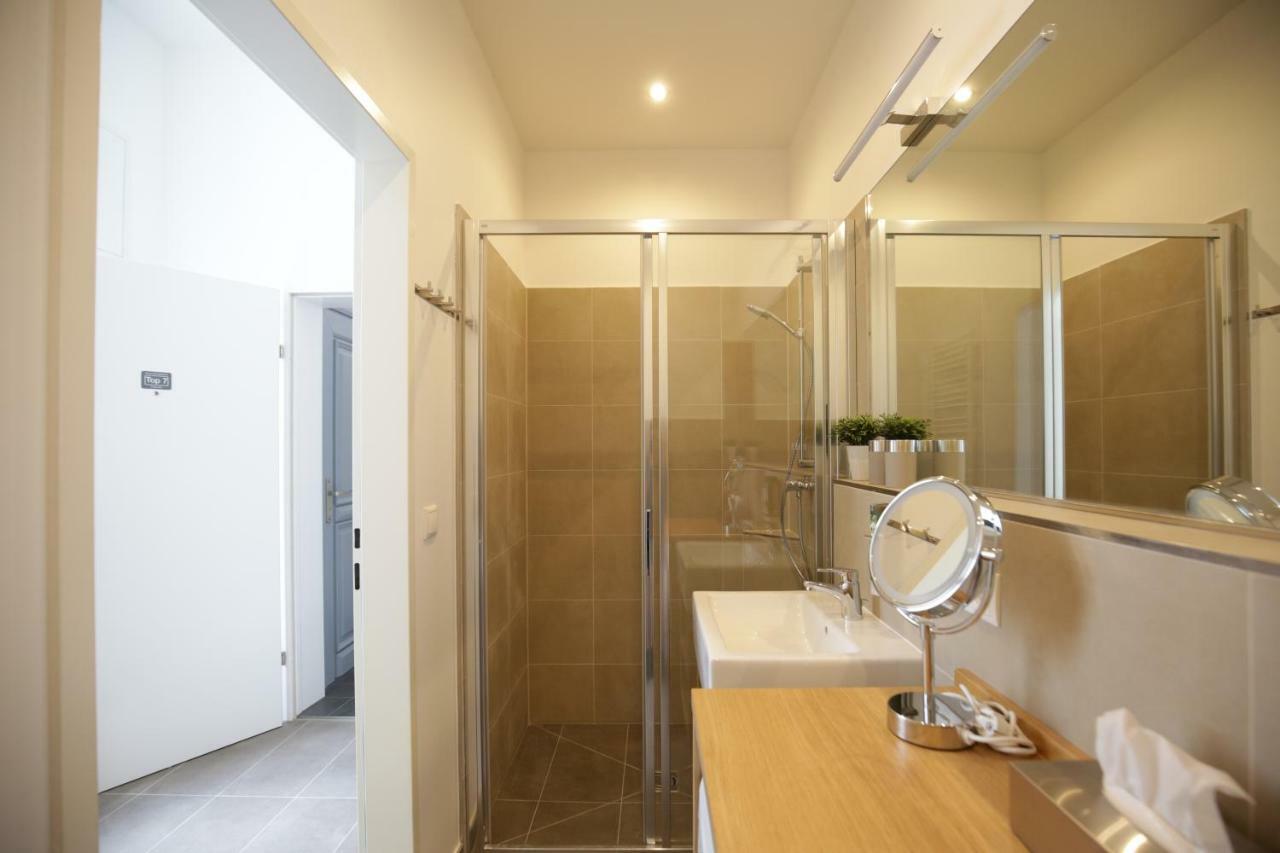 Vienna Gold Apartments - Contactless Check In Екстериор снимка
