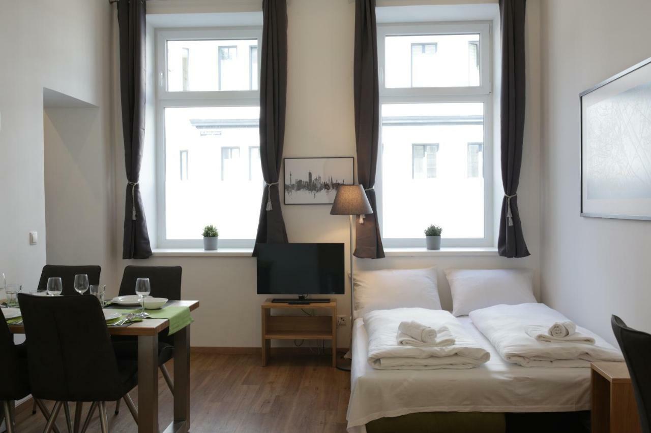 Vienna Gold Apartments - Contactless Check In Екстериор снимка