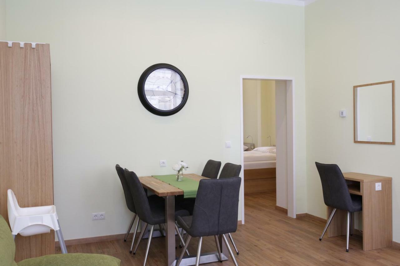 Vienna Gold Apartments - Contactless Check In Екстериор снимка